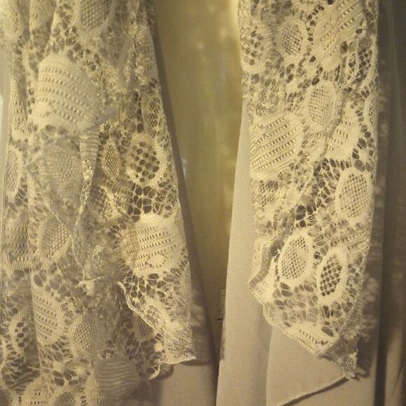 Cascading ruffle open lace trim sheer duster - Picture 2 of 8